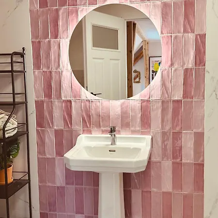 Hilma Rubinstein - W Historycznej Willi Apartment *